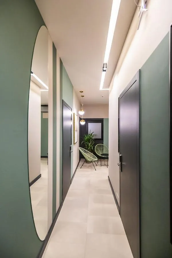 Allure Boutique Hotel Tirana 4*,